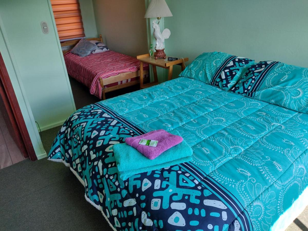 Hostal El Toque De Pilar 푼타아레나스 외부 사진