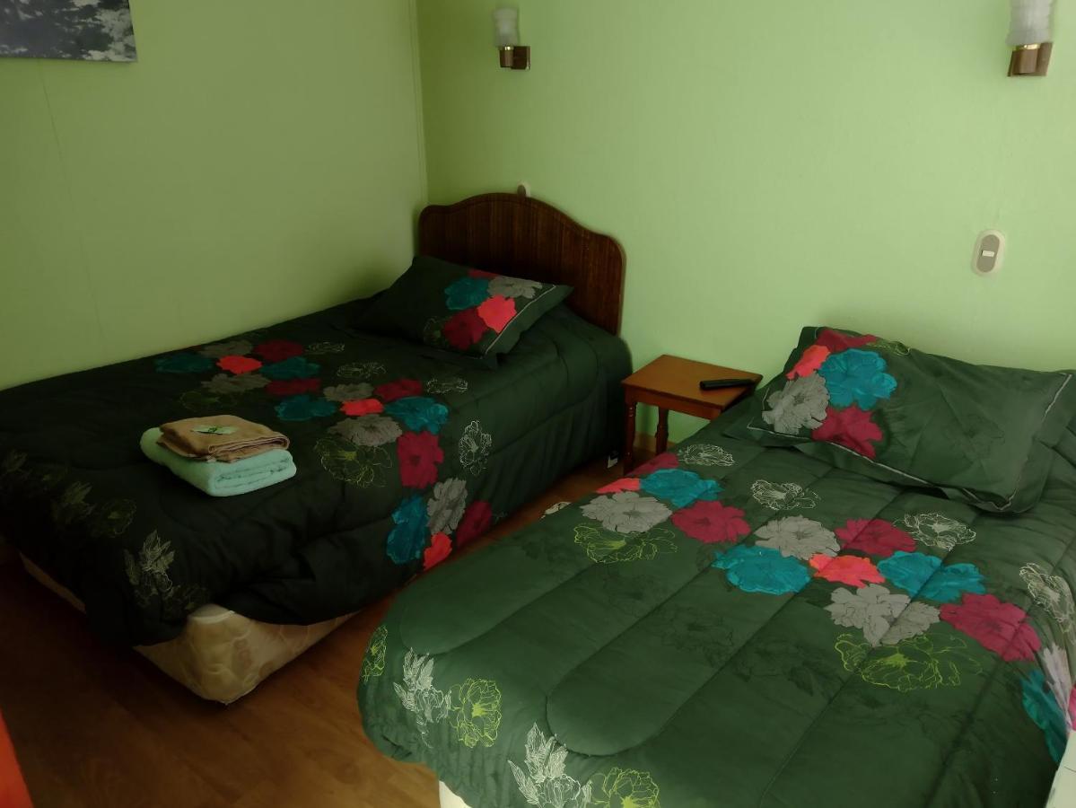 Hostal El Toque De Pilar 푼타아레나스 외부 사진