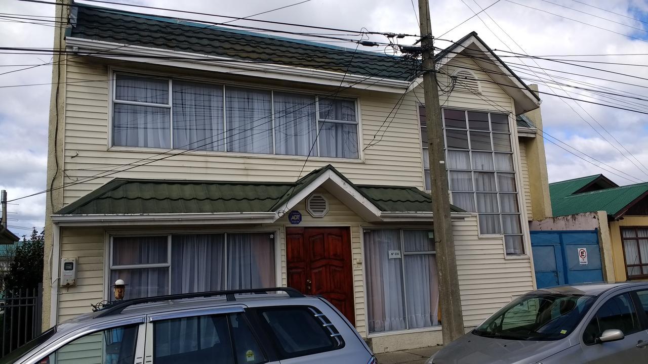 Hostal El Toque De Pilar 푼타아레나스 외부 사진